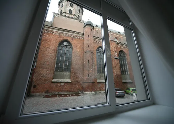 Three Bedroom Apt - Next To St Peters Church Riga